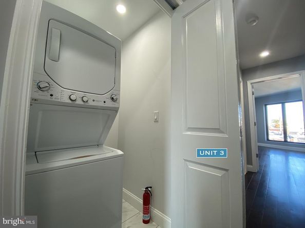 1606 Point Breeze Avenue, Philadelphia PA 19145