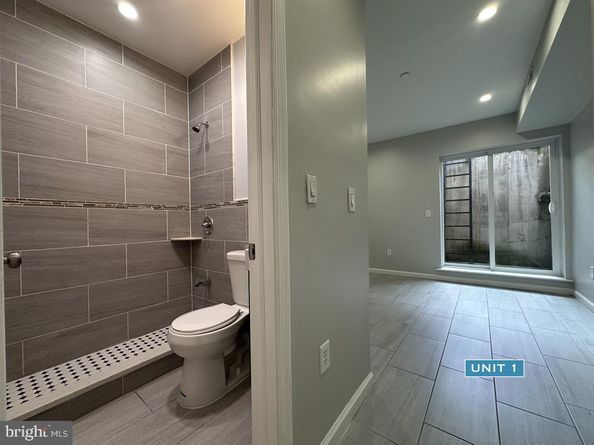 1606 Point Breeze Avenue, Philadelphia PA 19145