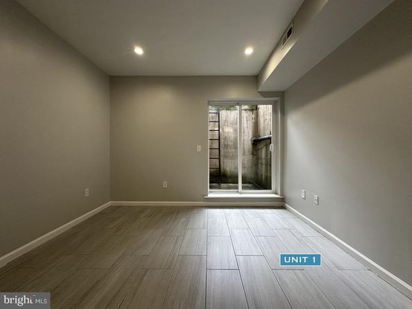 1606 Point Breeze Avenue, Philadelphia PA 19145