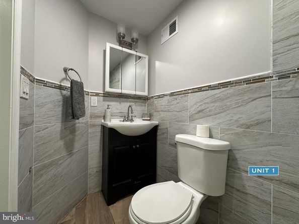 1606 Point Breeze Avenue, Philadelphia PA 19145