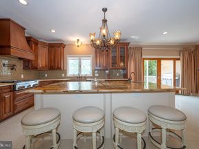1041 Herkness Drive, Meadowbrook PA 19046