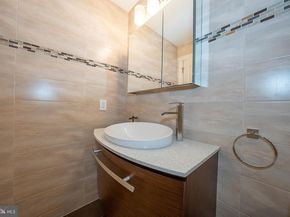 1041 Herkness Drive, Meadowbrook PA 19046