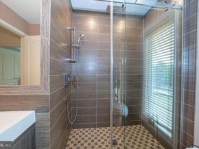 1041 Herkness Drive, Meadowbrook PA 19046