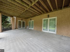 1041 Herkness Drive, Meadowbrook PA 19046