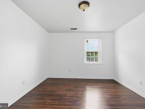 2006 38TH Street SE 101, Washington DC 20020