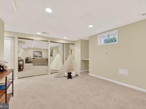 1579 Regatta Lane, Reston VA 20194