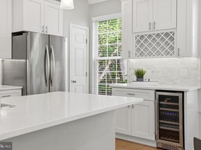 3021 Nicosh Circle 1301, Falls Church VA 22042