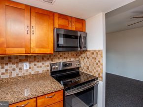 8030 Ditman Street 72L, Philadelphia PA 19136