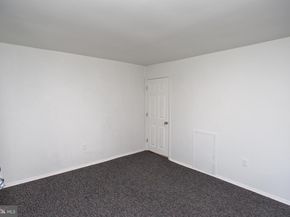 8030 Ditman Street 72L, Philadelphia PA 19136
