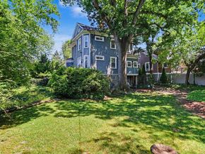 6626 1st Street NW, Washington DC 20012