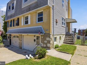 9955 Bridle Road, Philadelphia PA 19115