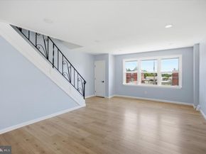 9955 Bridle Road, Philadelphia PA 19115