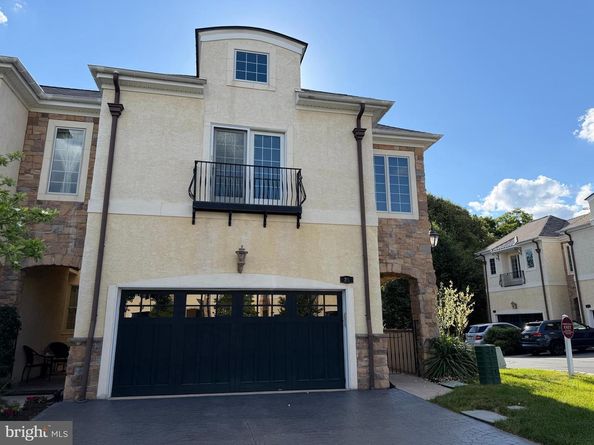 25 Breyer Court 25E, Elkins Park PA 19027