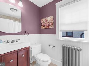 1041 Blythe Avenue, Drexel Hill PA 19026