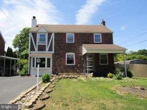 810 Irvington Road, Drexel Hill PA 19026