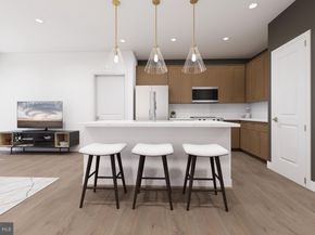 9475B Sprague Avenue 10, Fairfax VA 22031