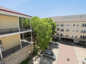 500 Admirals Way 402, Philadelphia PA 19146