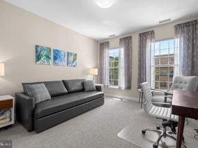 500 Admirals Way 402, Philadelphia PA 19146
