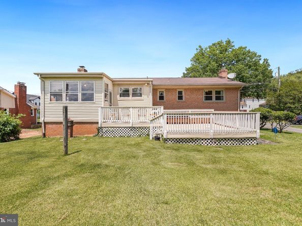 6629 Harriett Street, Falls Church VA 22042