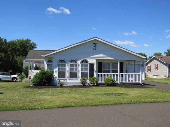 342 Spring Meadow Circle, New Hope PA 18938