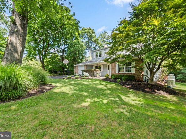801 Pardee Lane, Wyncote PA 19095