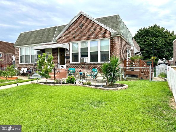 1836 Evarts Street, Philadelphia PA 19152