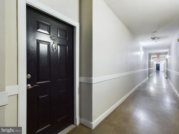 12957 Centre Park Circle 202, Herndon VA 20171