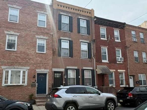 1727 S 4TH Street, Philadelphia PA 19148