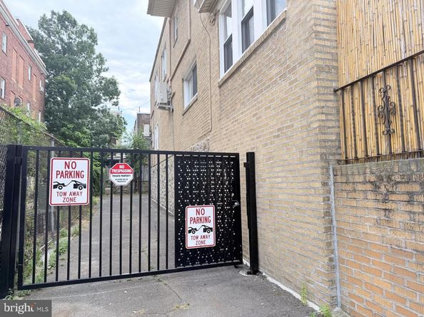 4940 Sansom Street, Philadelphia PA 19139