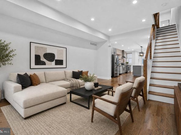 3113 W Montgomery Avenue, Philadelphia PA 19121