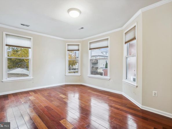 4729 NW 13TH Street NW, Washington DC 20011