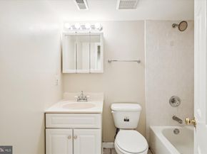 4729 NW 13TH Street NW, Washington DC 20011