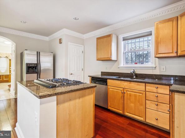 4729 NW 13TH Street NW, Washington DC 20011