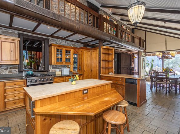 3111 Burnt House Hill Road, Doylestown PA 18902