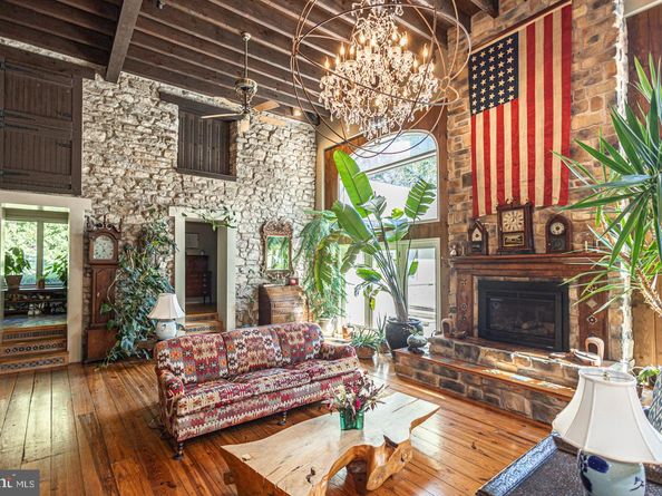 3111 Burnt House Hill Road, Doylestown PA 18902