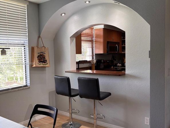 8411 Forest Hills Drive 308, Coral Springs FL 33065