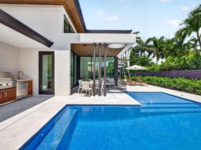 2717 NE 33rd Street, Fort Lauderdale FL 33306