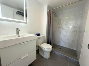 580 Egret Drive 305, Hallandale Beach FL 33009