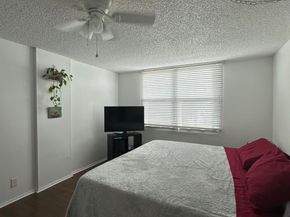 115 Royal Pk Drive 2g, Oakland Park FL 33309