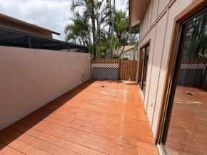 2400 SW 19th Avenue 128, Boynton Beach FL 33426