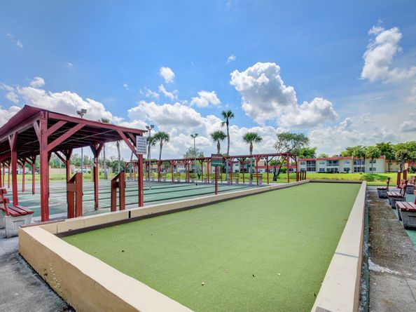 313 Lake Frances Drive, West Palm Beach FL 33411