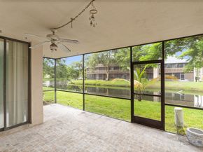 120 SW 96th Ter 103, Plantation FL 33324