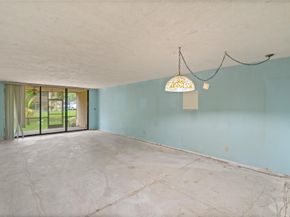 120 SW 96th Ter 103, Plantation FL 33324