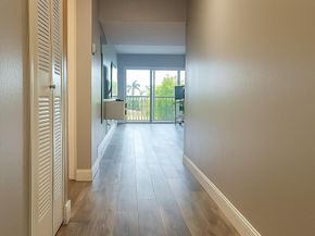 9682 W McNab Rd 9682, Tamarac FL 33321