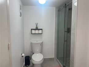 9682 W McNab Rd 9682, Tamarac FL 33321