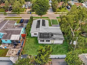 6641 Douglas St, Hollywood FL 33024