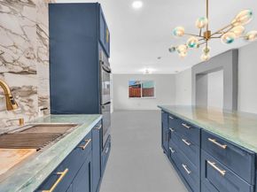 6641 Douglas St, Hollywood FL 33024