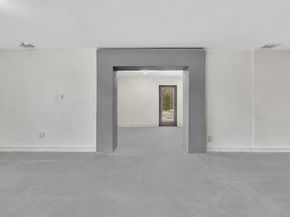 6641 Douglas St, Hollywood FL 33024