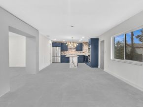 6641 Douglas St, Hollywood FL 33024