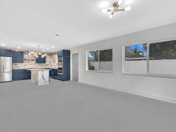 6641 Douglas St, Hollywood FL 33024